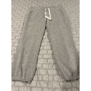 Ladies knee length sweatpants size small by xhilaration.